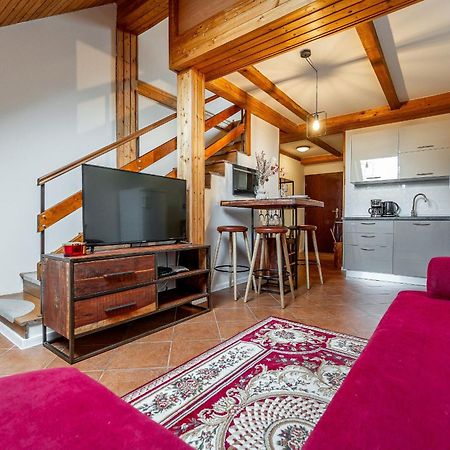 Apartman Mezonet Na Namesti コシツェ エクステリア 写真