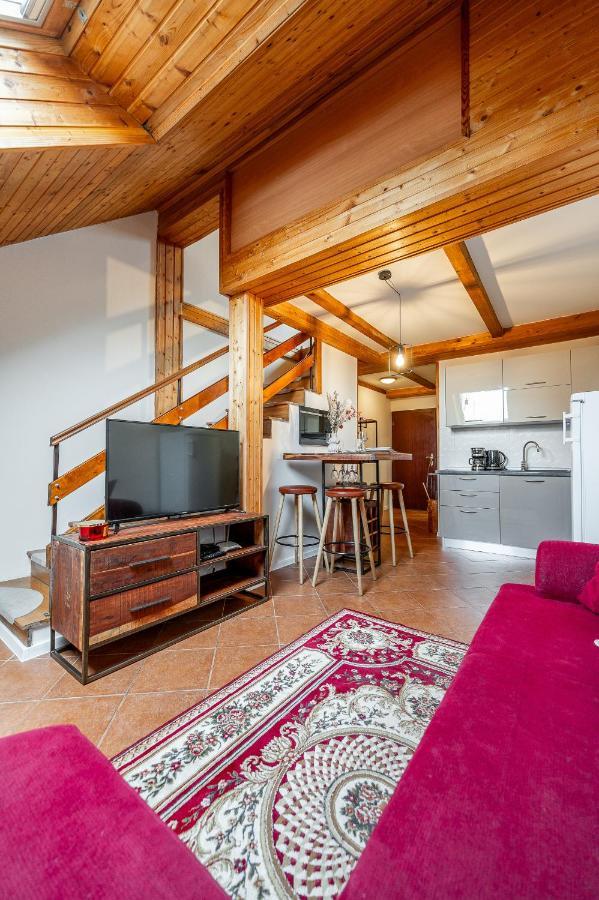 Apartman Mezonet Na Namesti コシツェ エクステリア 写真