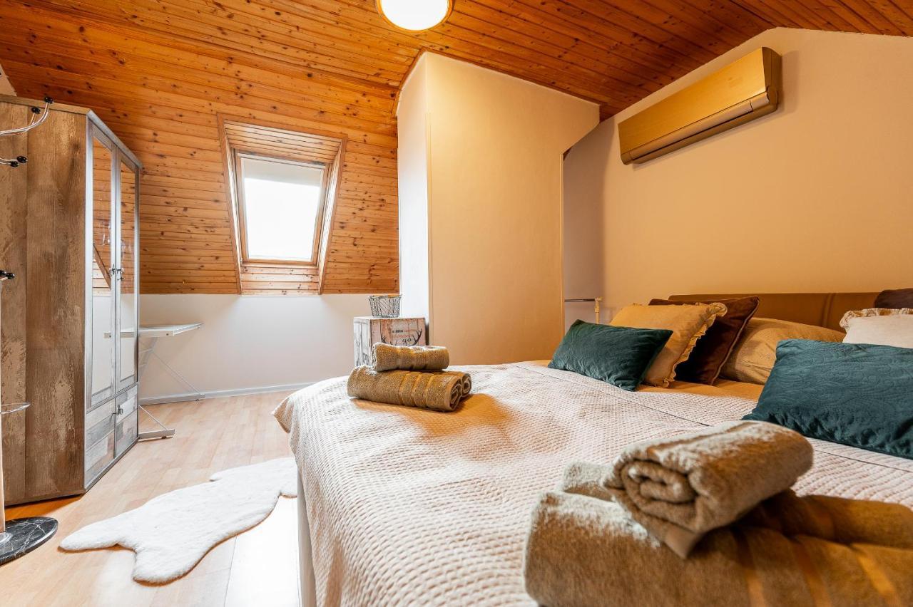 Apartman Mezonet Na Namesti コシツェ エクステリア 写真
